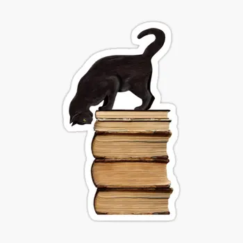 Любопытный черный кот на старых книгах для литературных любителей кошек, Наклейка, Наклейка для ноутбука, декор, спальня, автомобиль, Милый мультфильм, Модное искусство